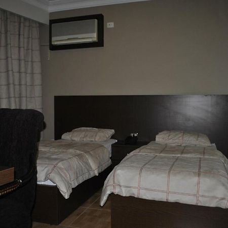 Alballouti Hotel Suites Amman Extérieur photo