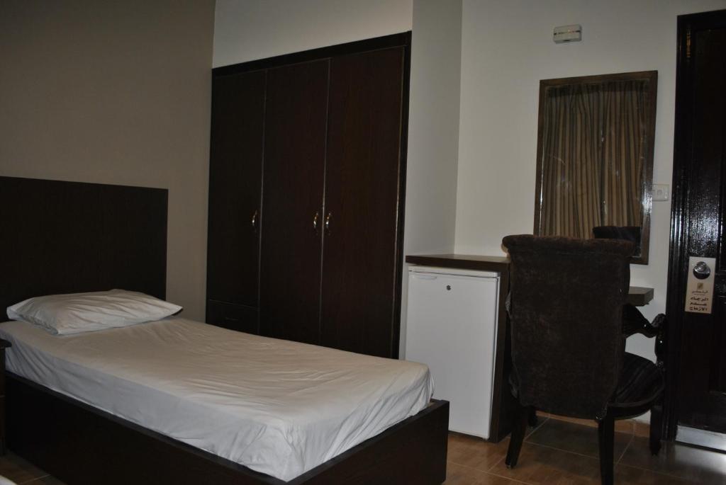 Alballouti Hotel Suites Amman Extérieur photo