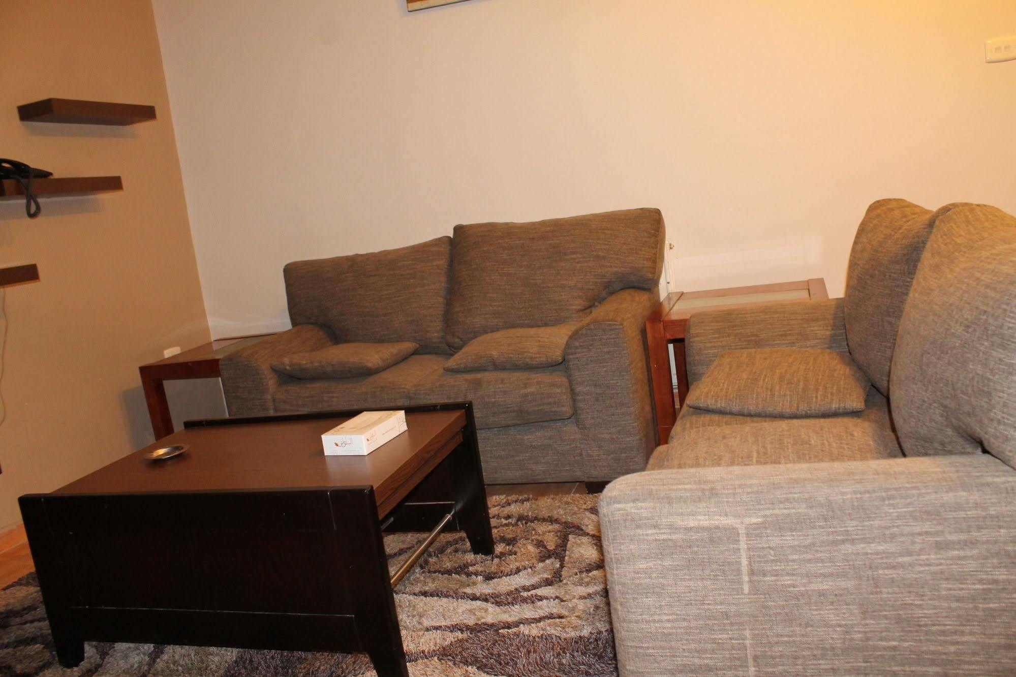 Alballouti Hotel Suites Amman Extérieur photo