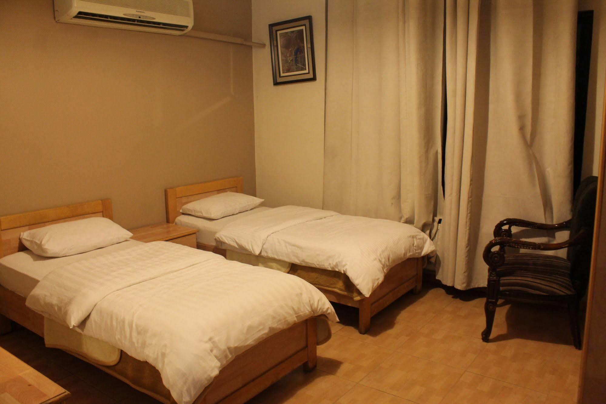 Alballouti Hotel Suites Amman Extérieur photo